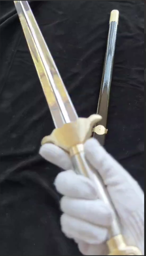 جین شمشیر حرفه ای تای چی